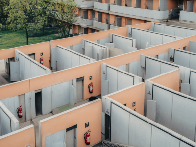 Wie Sie in mehrfamilienhäusern trennwände brandschutzgerecht und trittschalldämmend planen