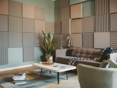 Praktische Vorteile von fertigen Akustikpaneelen versus Vor-Ort‑Montage